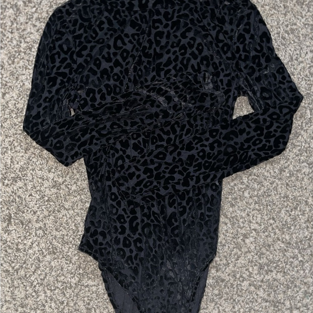 SHEIN Black Leopard Print Bodysuit